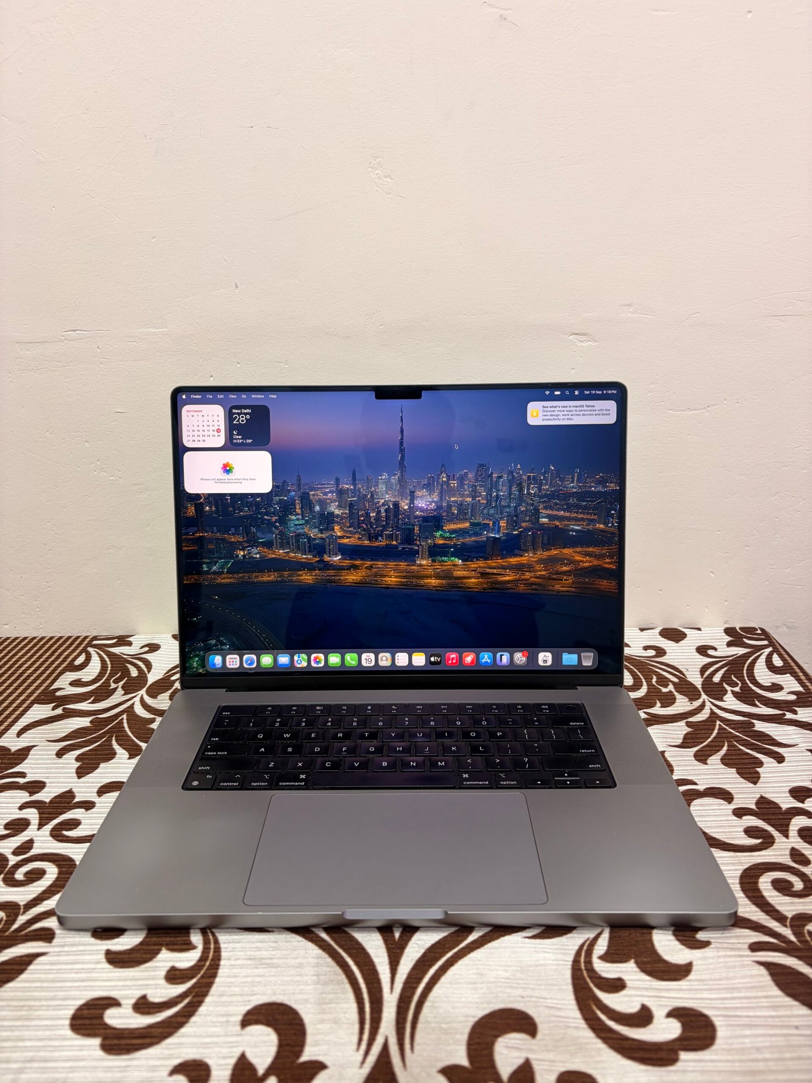Pre Owned MacBook Pro A2485 |  M1 Pro 16GB Ram 512 GB SSD
