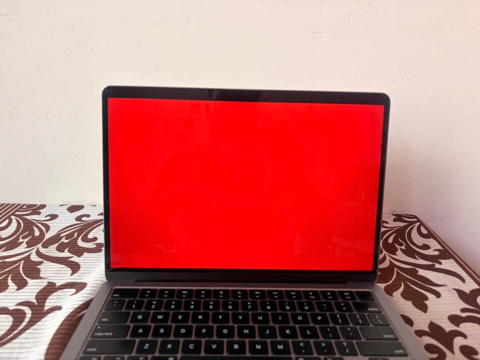 Pre Owned MacBook Air M2 |  24GB Ram 512 GB SSD